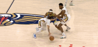 有点蒙?!勇士对阵多主力缺阵的鹈鹕 上来就被对手轰出7-0!